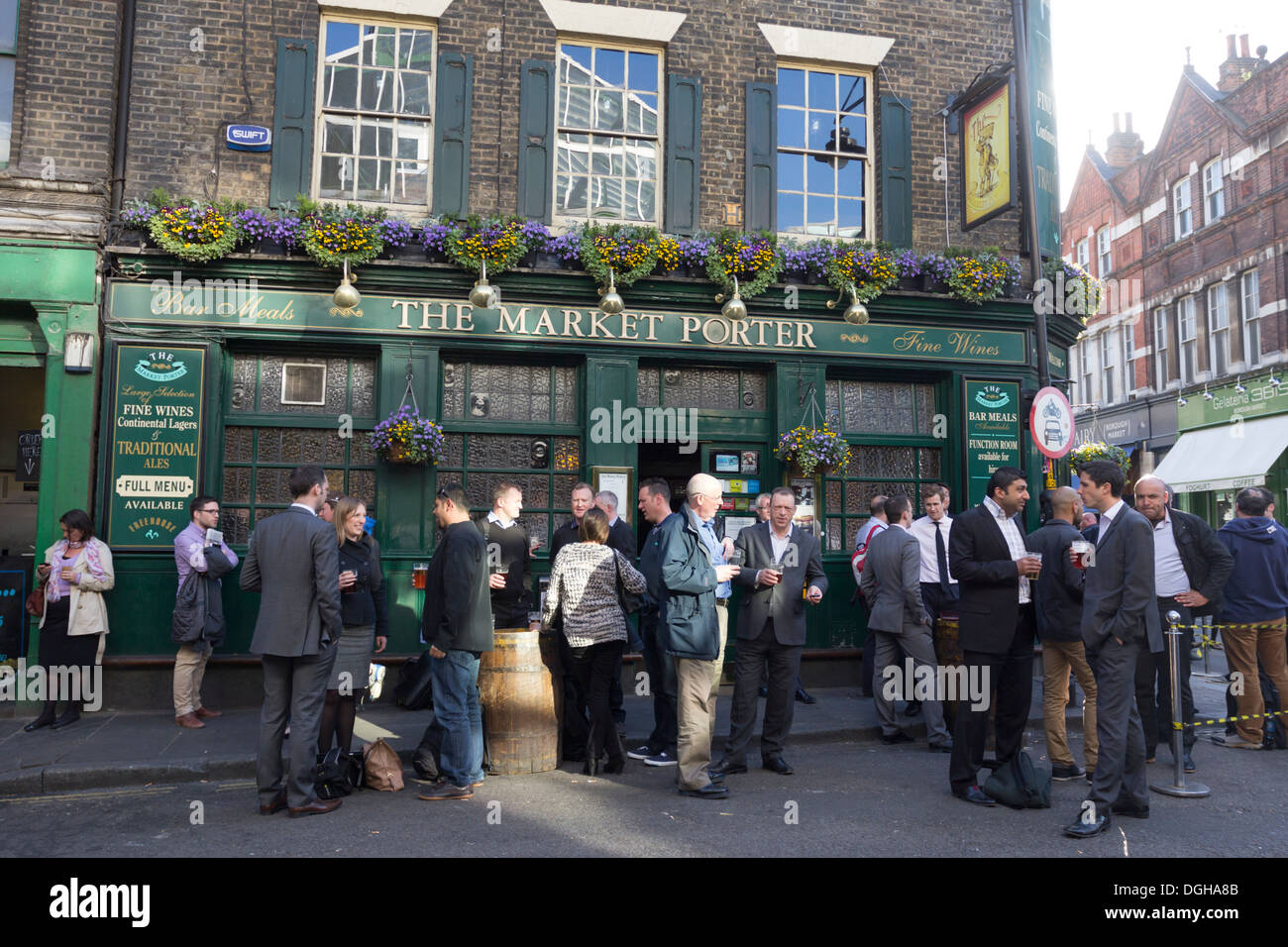 The Market Porter Pub Borough Market Southwark London Stock Photo