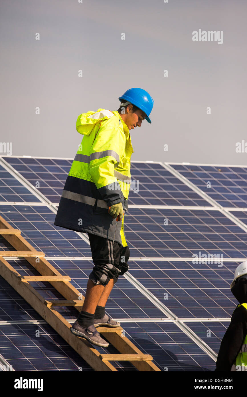 Wymeswold Solar Farm the largest solar farm in the UK at 34 MWp, based ...