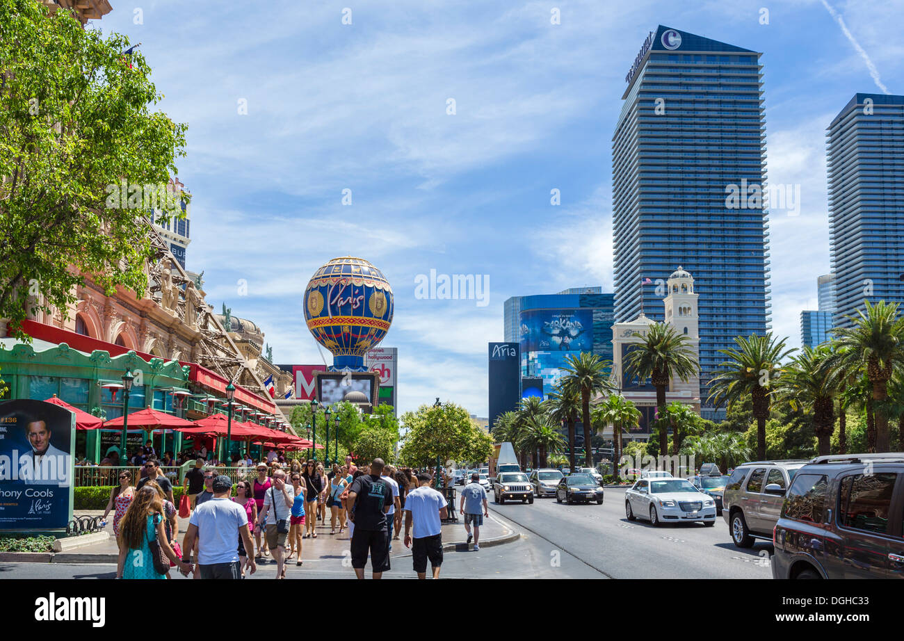 Las Vegas Boulevard South (The Strip) looking towards Paris and Aria hotels and casinos, Las Vegas, Nevada, USA Stock Photo