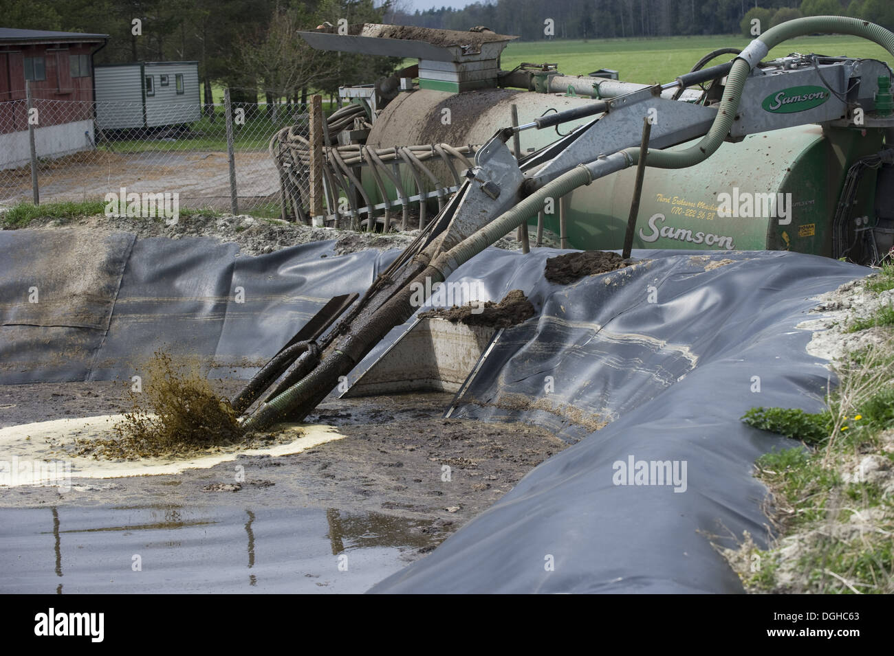 Samson vacuum slurry tanker and slurry injector, stirring and pumping