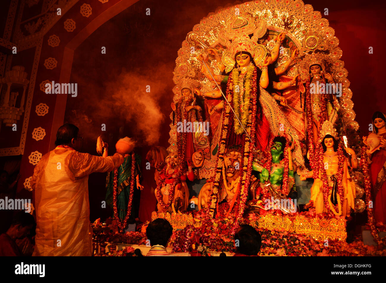 Sandhi pooja hires stock photography and images Alamy