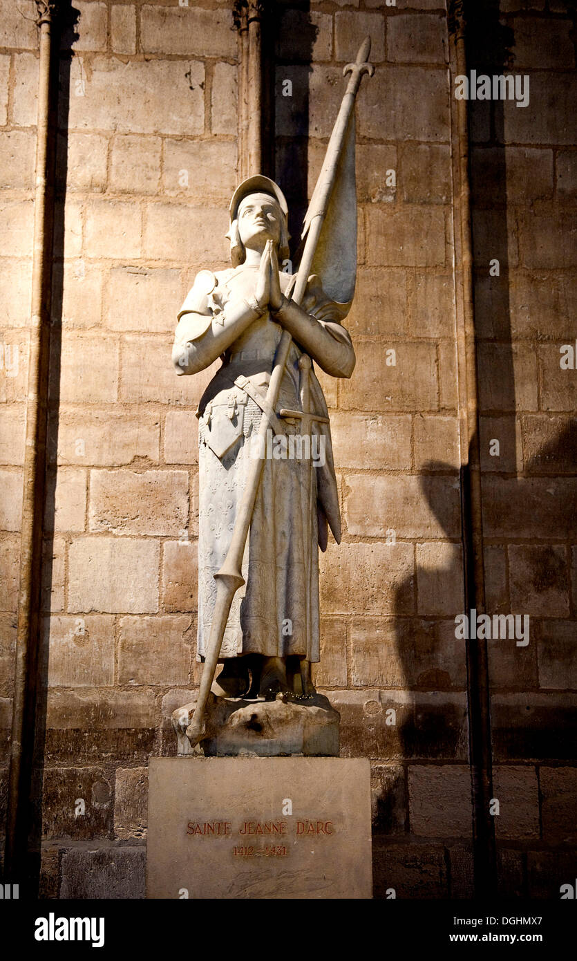 Statue of St. Joan of Arc, Jeanne d'Arc, in the Cathedral of Notre Dame, Paris, Ile de France region, France, Europe Stock Photo
