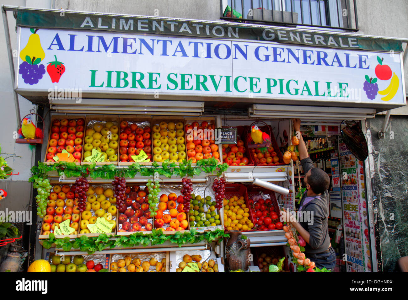 Paris France,9th arrondissement,Place Pigalle,produce,vendor vendors stall stalls booth market marketplace,greengrocer,stall,fruit,display sale small Stock Photo