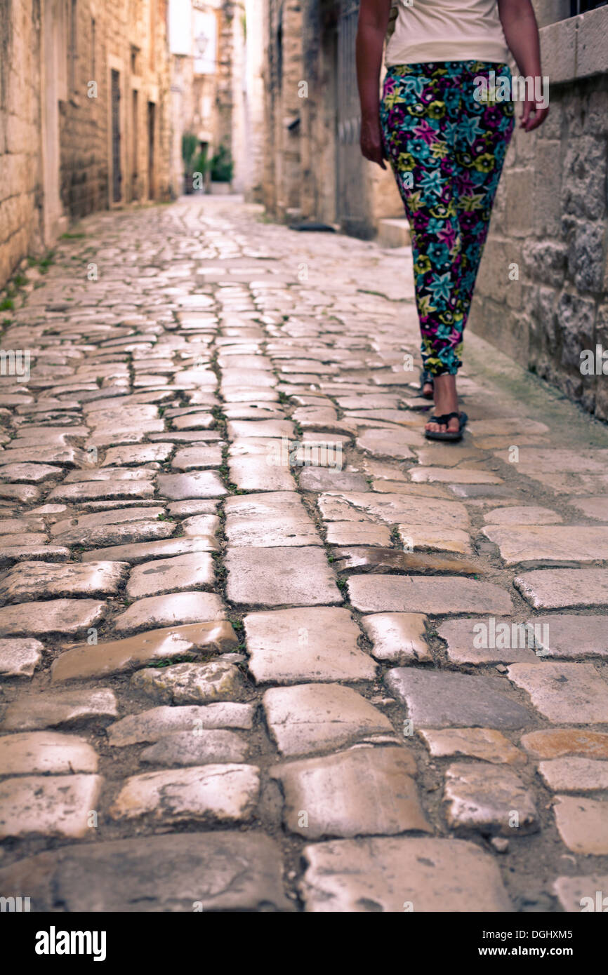 Women model walking street hi-res stock photography and images - Alamy