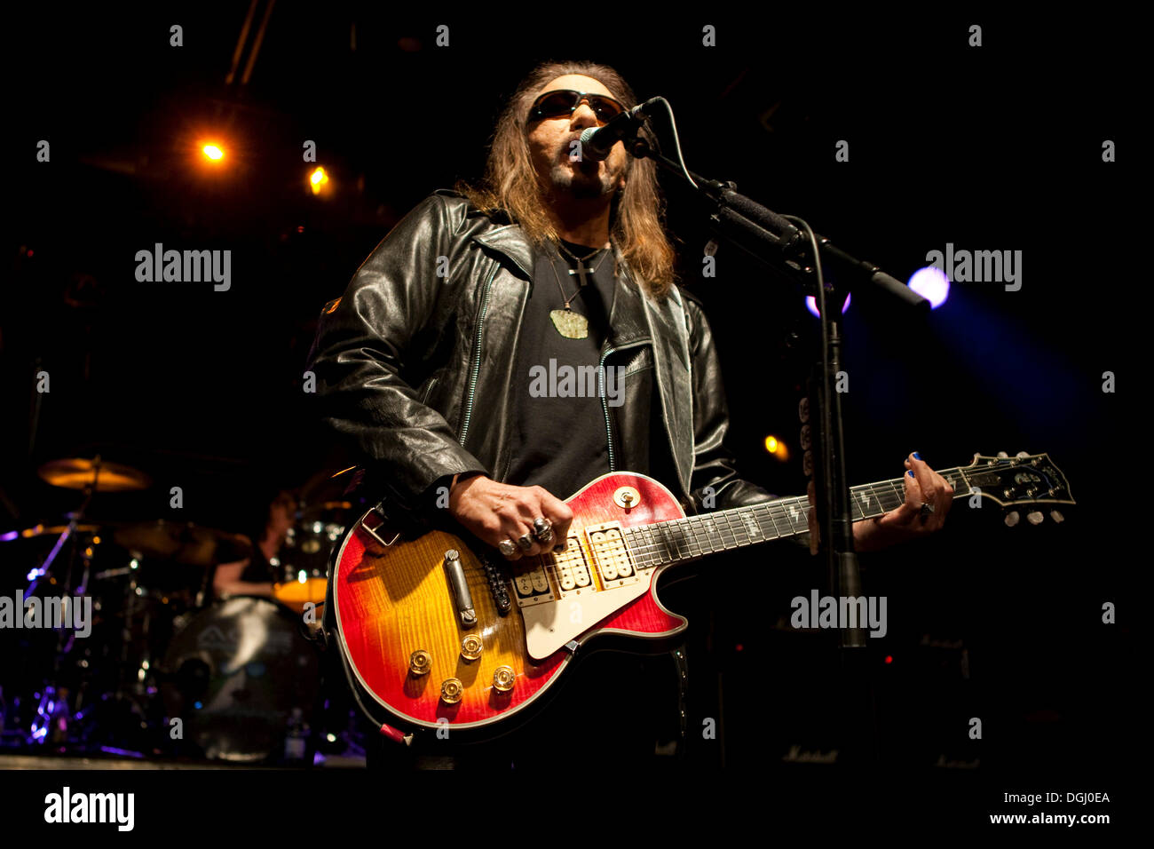 As frehley hi-res stock photography and images - Alamy, image size:1300x956