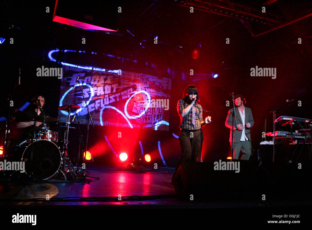 German electro pop band Grossstadtgefluester, live at the Schueuer