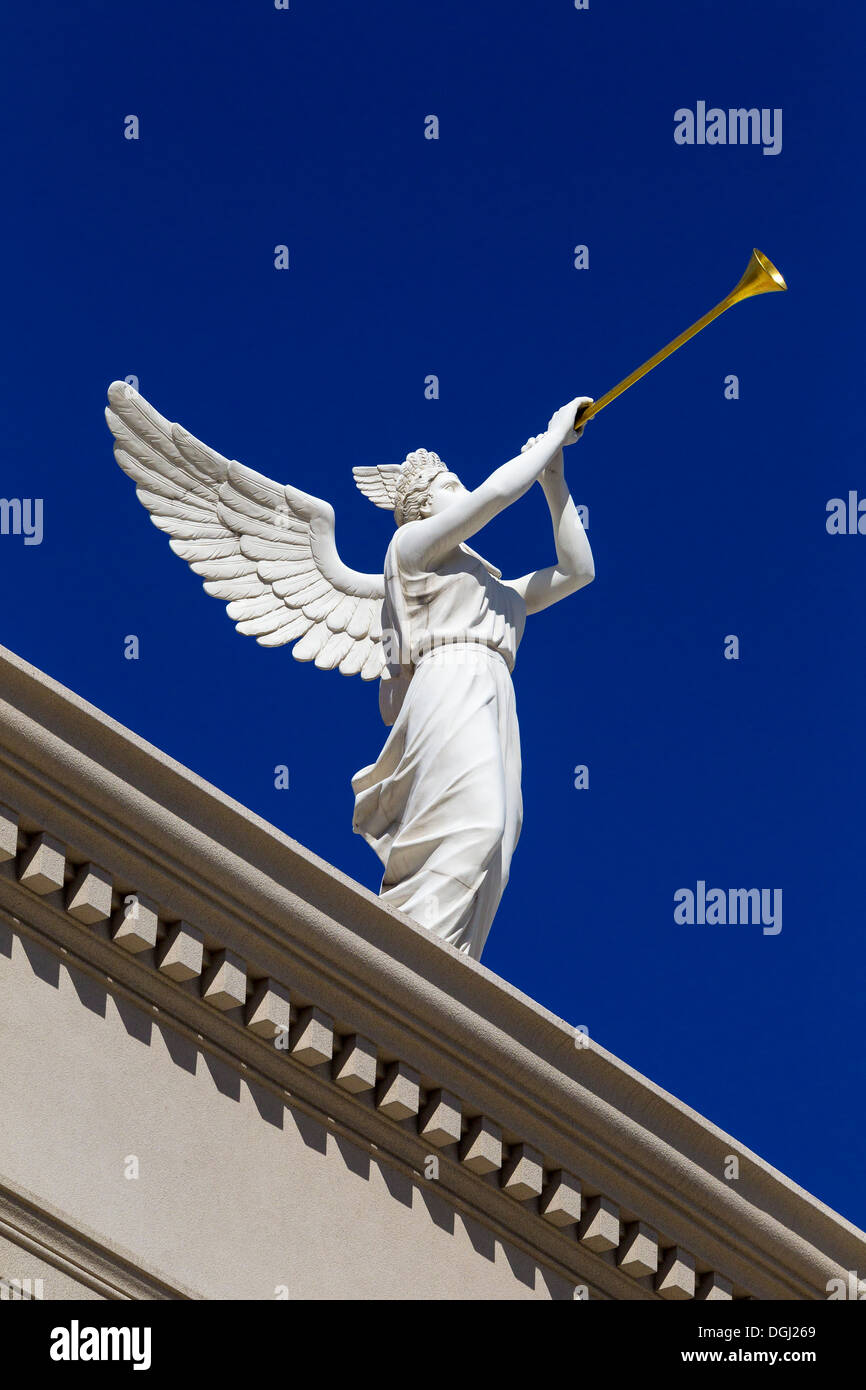 Statue outside Caesars Palace Las Vegas Stock Photo Alamy