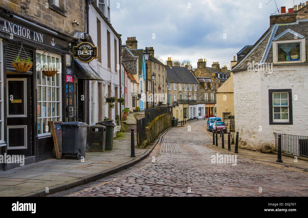 The quaint town of South Queensferry Stock Photo Alamy