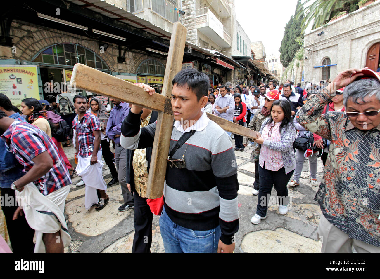 Good Friday procession, Jerusalem, Yerushalayim, Israel, Middle East ...