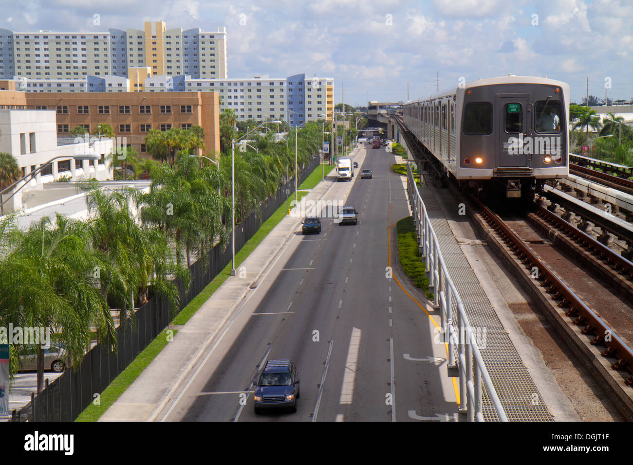 Miami Florida,Civic Center MiamiDade Metrorail Station,centre,arriving train,track,raised,NW