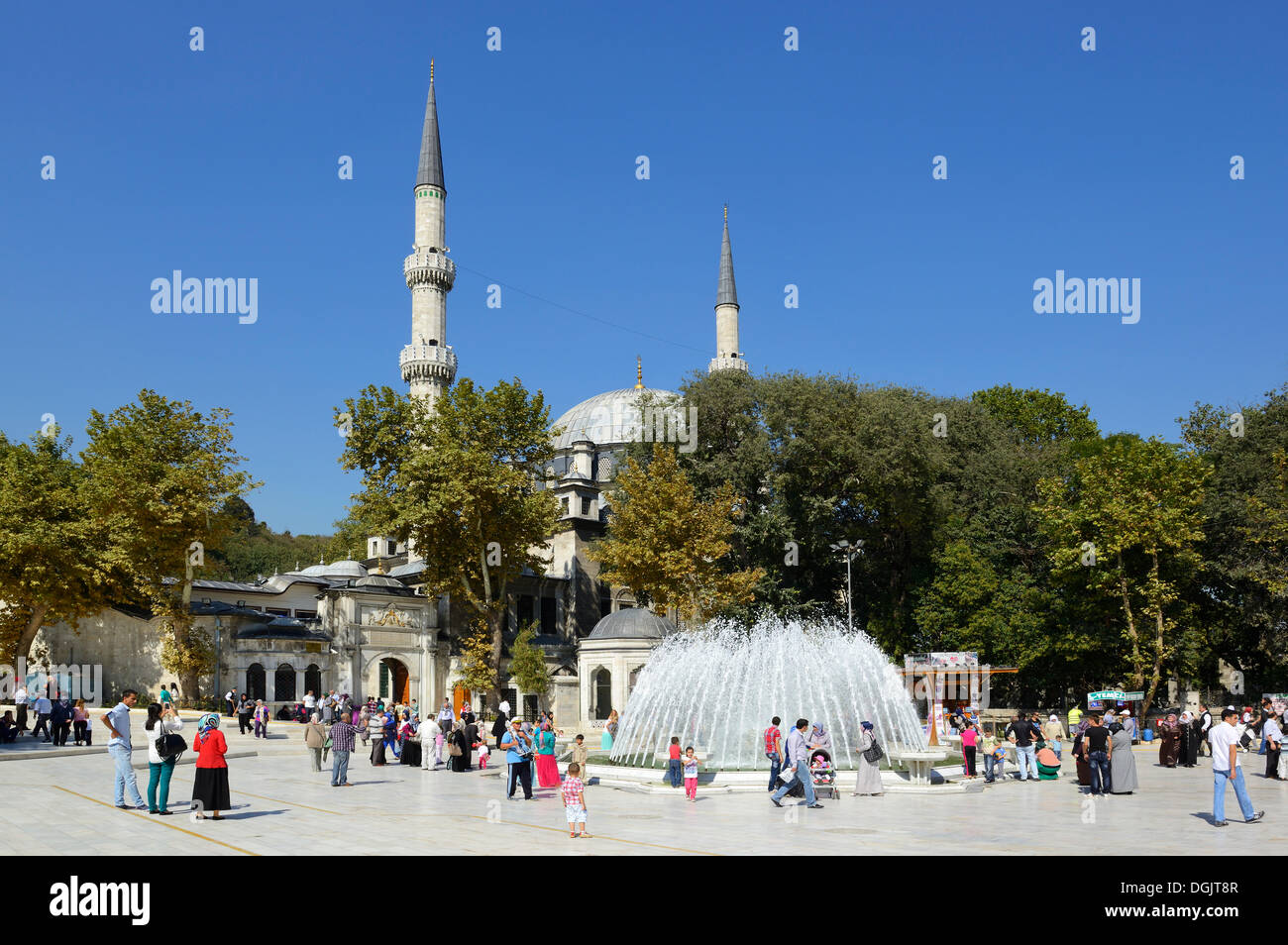 Eyüp sultan mosque hi-res stock photography and images - Alamy