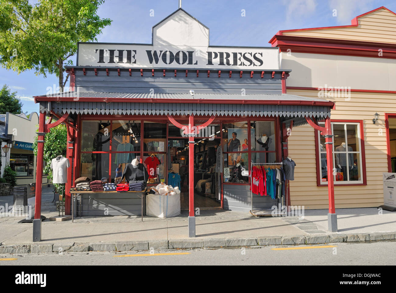 Historic building, wool and textile shop in the former gold mining town of Arrowtown, South Island, New Zealand Stock Photo