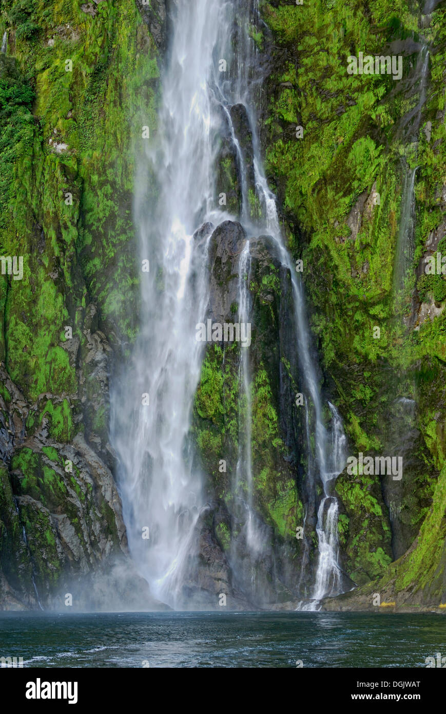 Stirling Falls, Milford Sound, Fiordland National Park, South Island, New Zealand Stock Photo