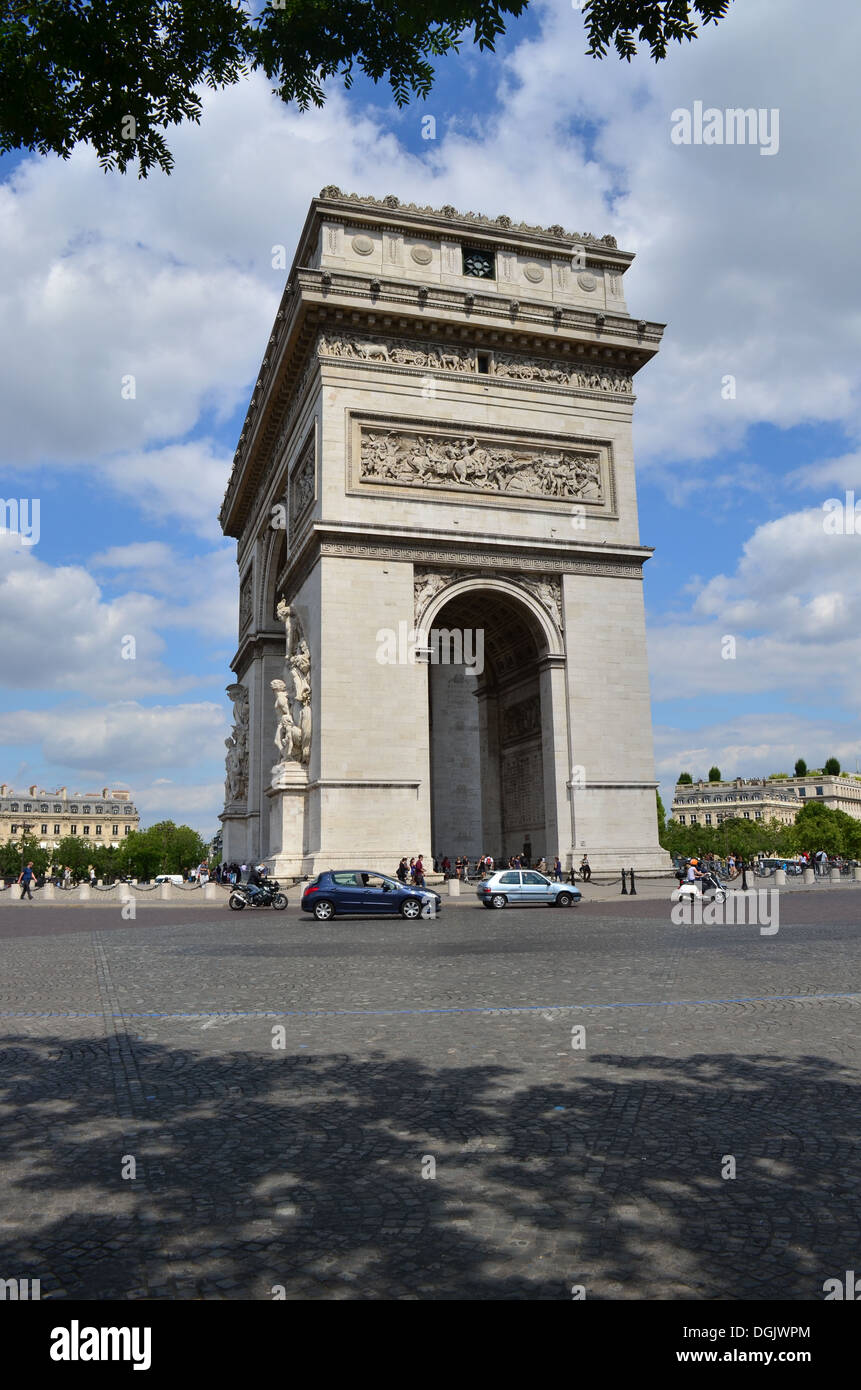 Arc de triomphe view hi-res stock photography and images - Alamy