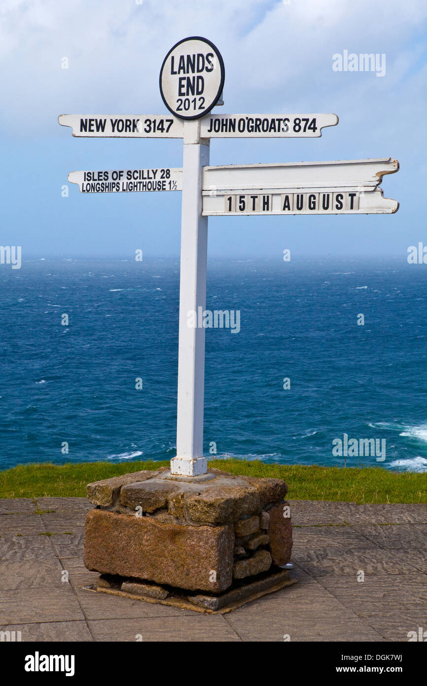 Lands end famous sign hires stock photography and images Alamy