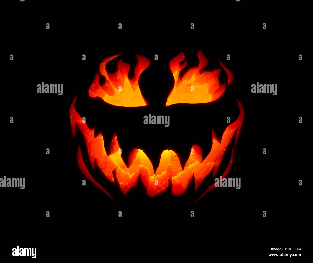 Spooky halloween pumpkin hi-res stock photography and images - Alamy