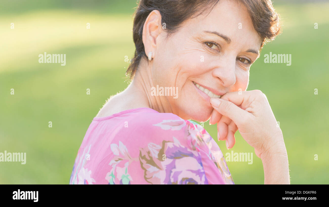 Mature woman smiling happy hi-res stock photography and images - Alamy
