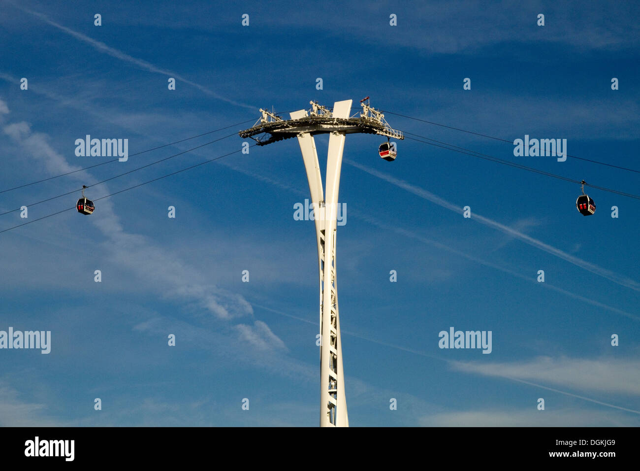 The Thames river crossing at Greenwich by cable car Stock Photo Alamy