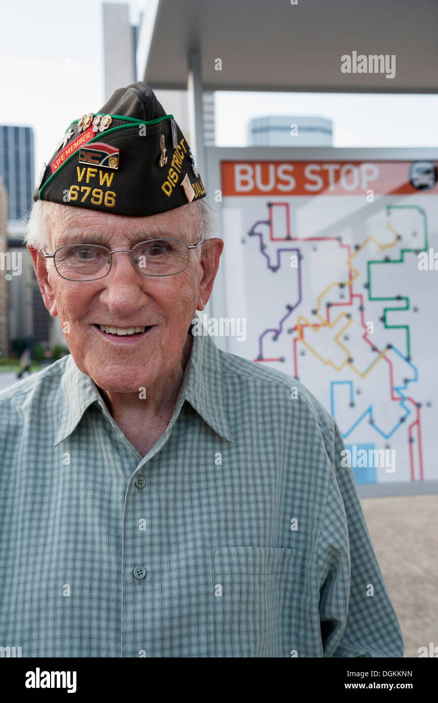 USA, Texas, Dallas, Portrait of senior man standing at bus stop Stock Photo