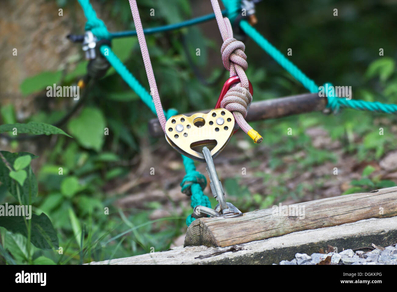 Aluminum Climbing Pulley - Side Swing Design With 2000kg Load Capacity