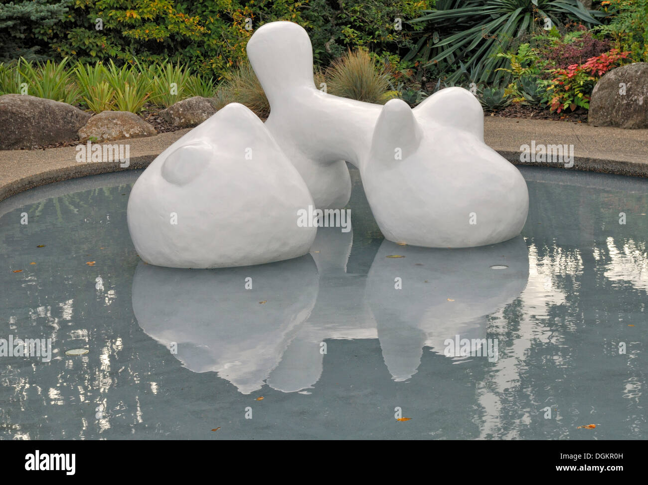 Plastic sculpture in the American Modernist Garden, Hamilton Gardens, Hamilton, North Island, New Zealand Stock Photo