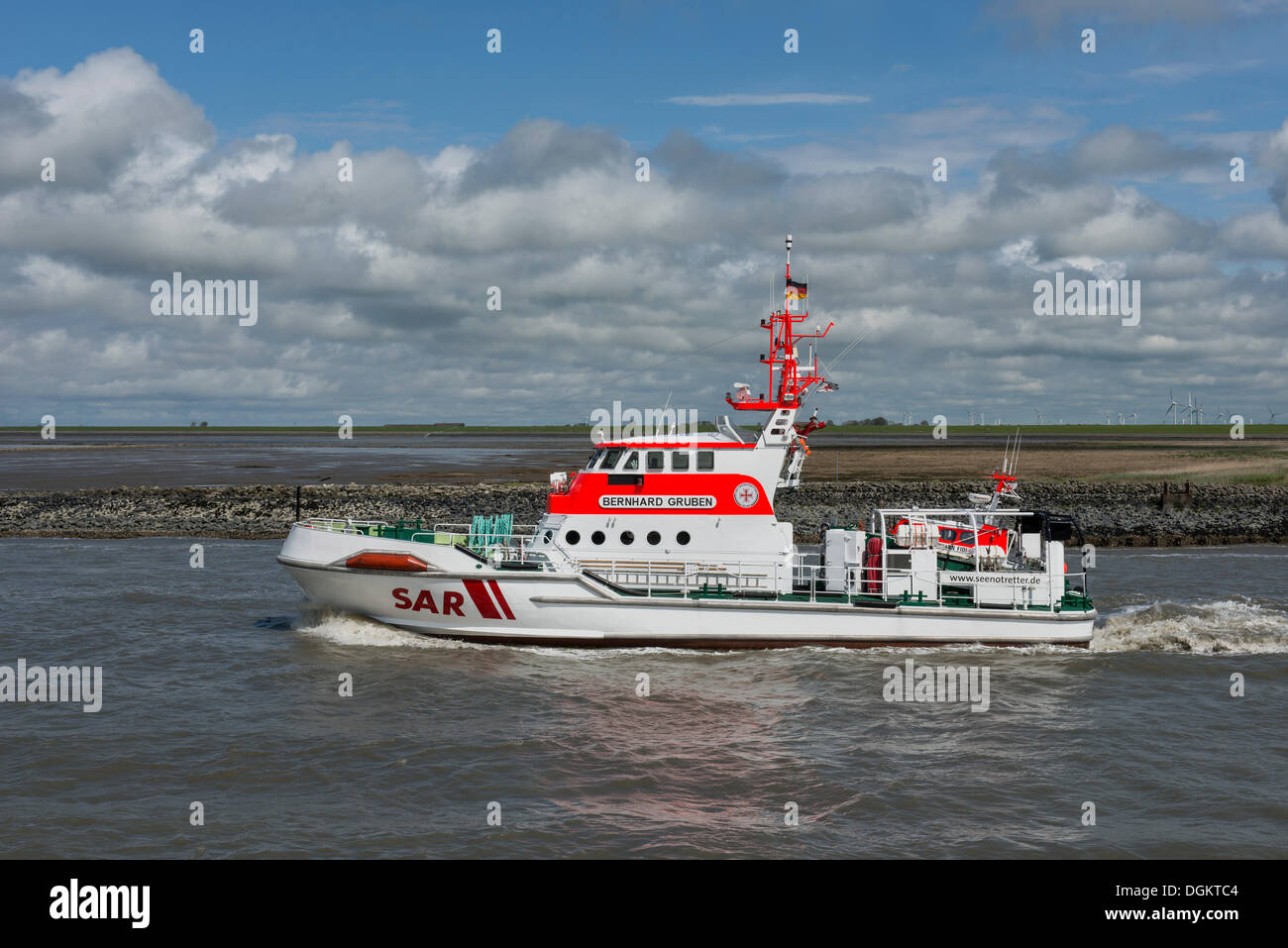 SAR rescue cruiser, Bernhard Gruben, leaving the harbour, Lower Saxony Wadden Sea, Norden, East Frisia Stock Photo