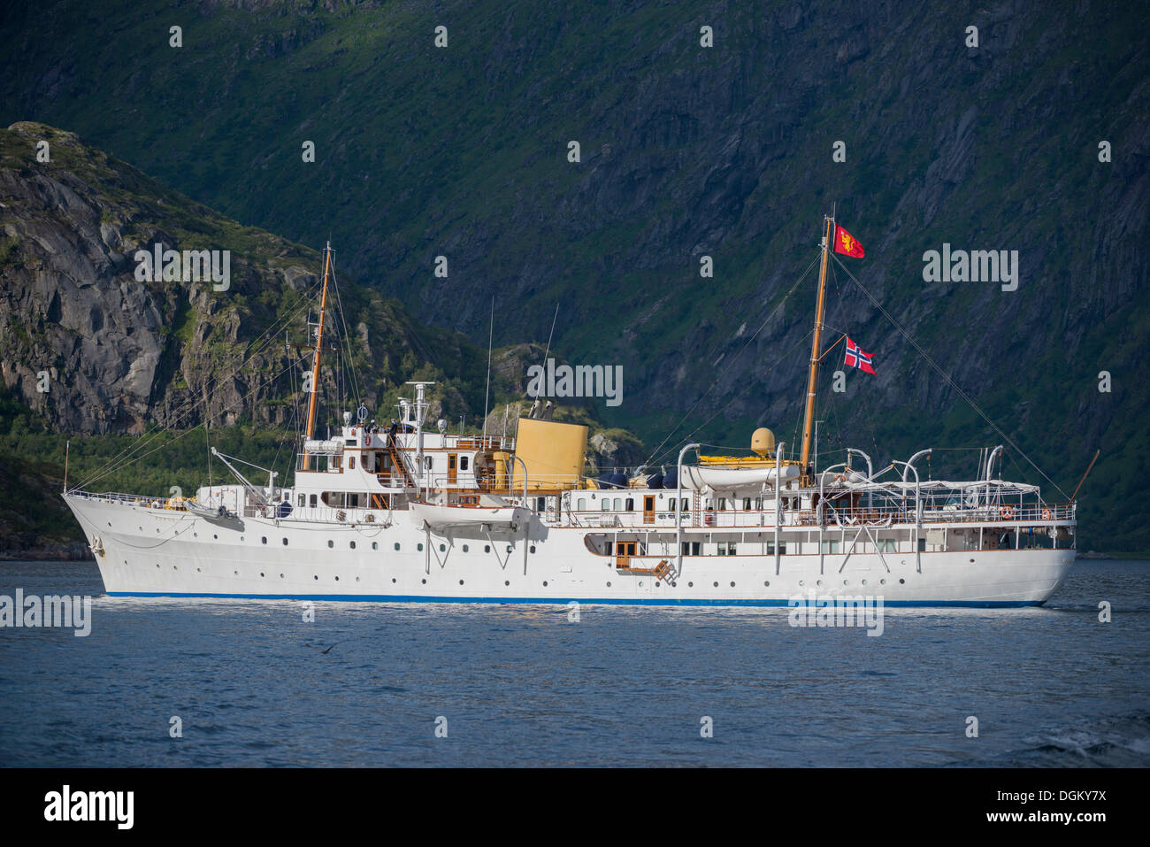Royal yacht 'Norge' in Vestfjord, Vestfjord, Inselgruppe Lofoten, Nordland, Northern Norway, Norway Stock Photo