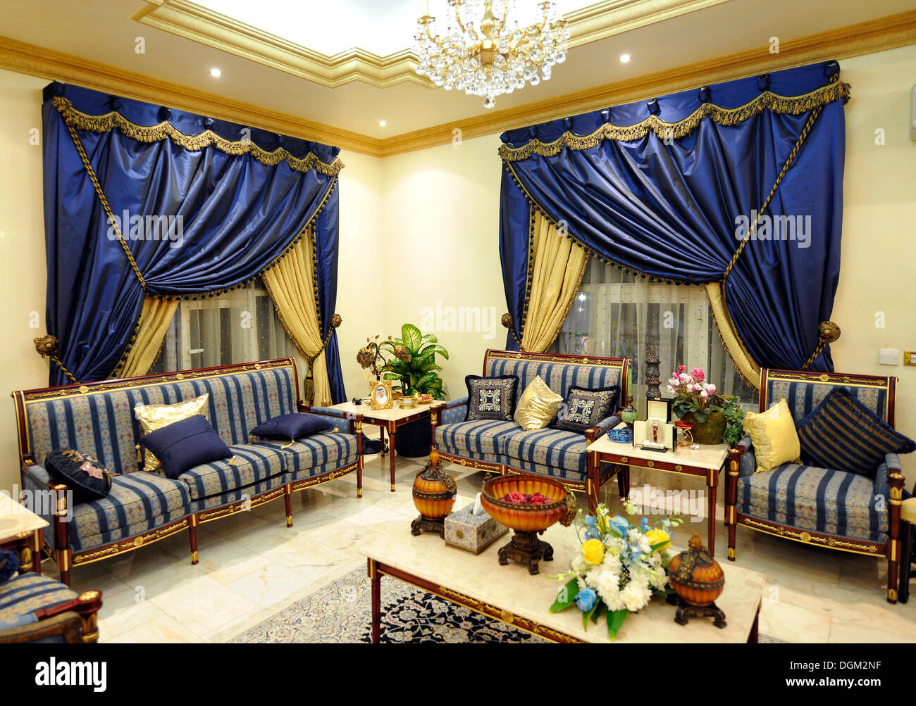 Indoor shot, luxurious reception area, Doha, Emirate of Qatar, Persian Gulf, Middle East, Asia Stock Photo