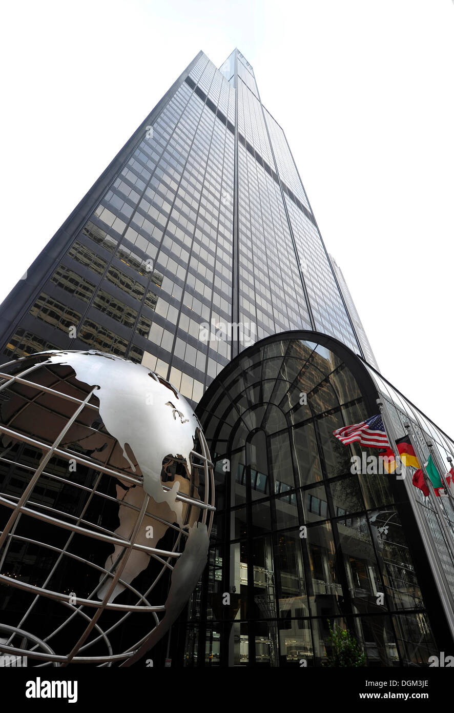 Entrance area of the Willis Tower, formerly named Sears Tower and
