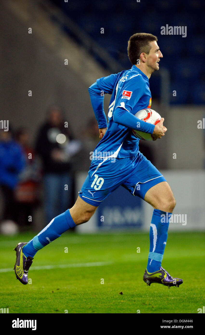 Vedad Ibisevic, TSG 1899 Hoffenheim, running with a ball under his arm Stock Photo