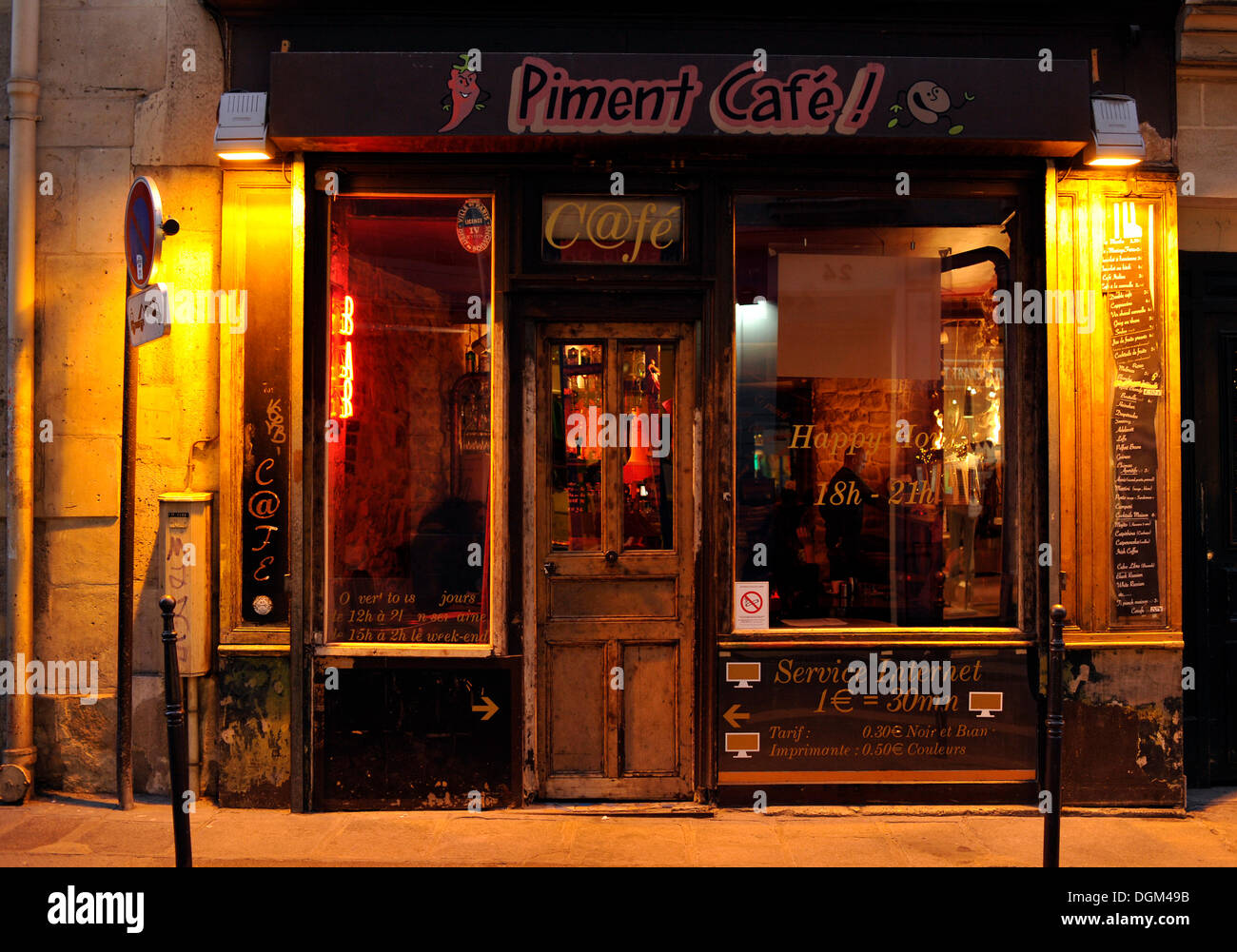 Piment Café, Jewish Marais neighborhood, Village St. Paul, Paris, France, Europe Stock Photo