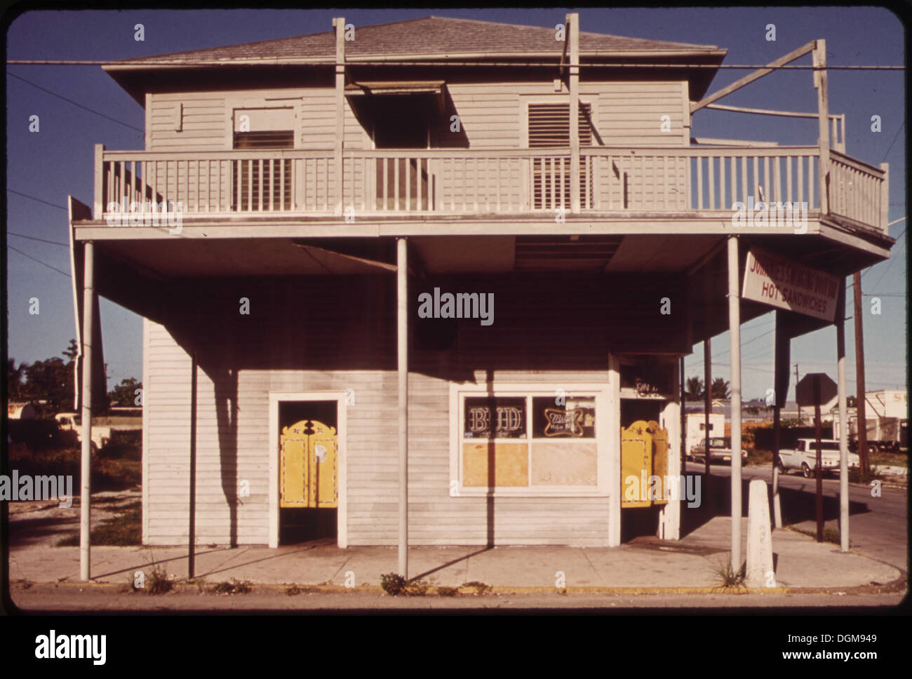 SANDWICH SHOP IN KEY WEST SHOWS CHARACTERISTICS OF THE OLD BAHAMA STYLE