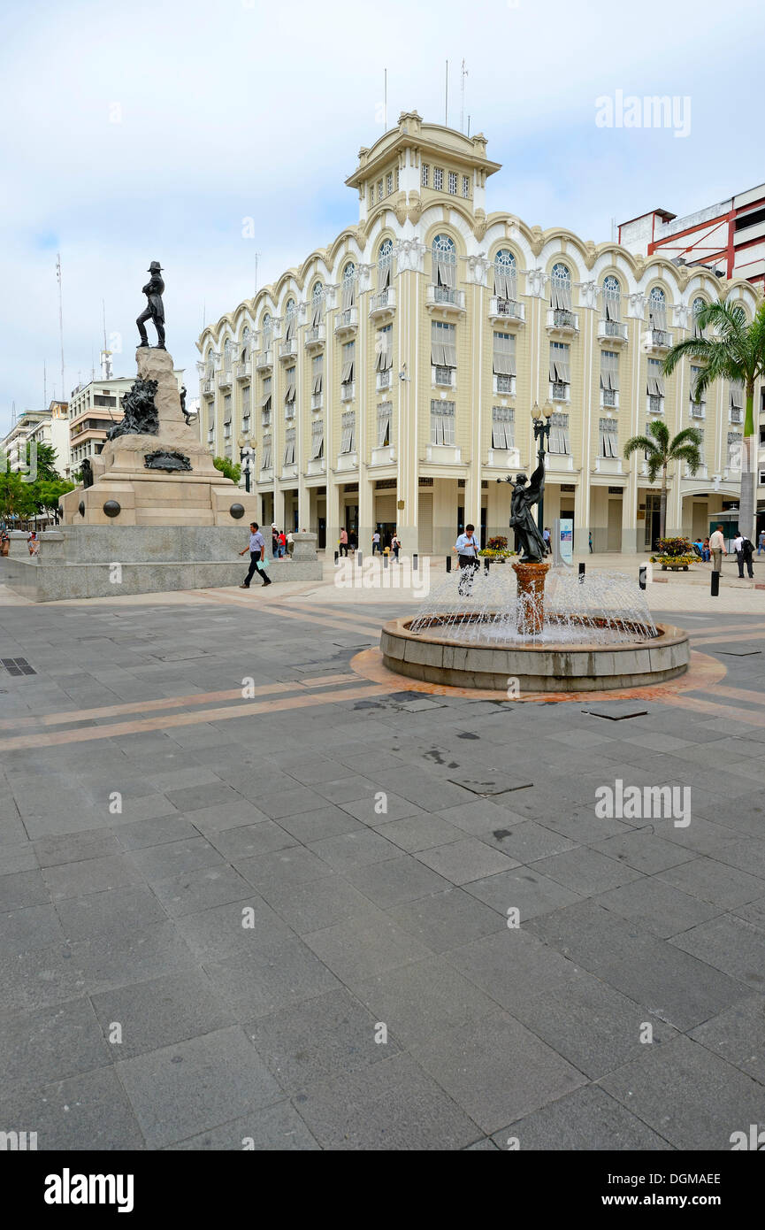 Pedestrian zone in the historic town centre of Guayaquil, Ecuador, South America Stock Photo