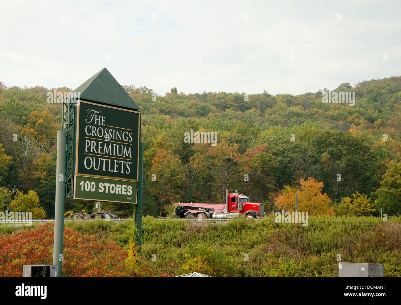 The Crossings Premium Outlets Sign in the Pocono. Pennsylvania, USA Stock Photo