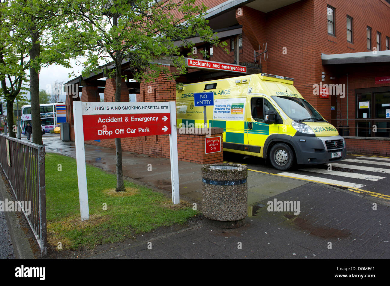 An Ambulance ready at Tameside General Hospital Accident and Emergency Department. Stock Photo