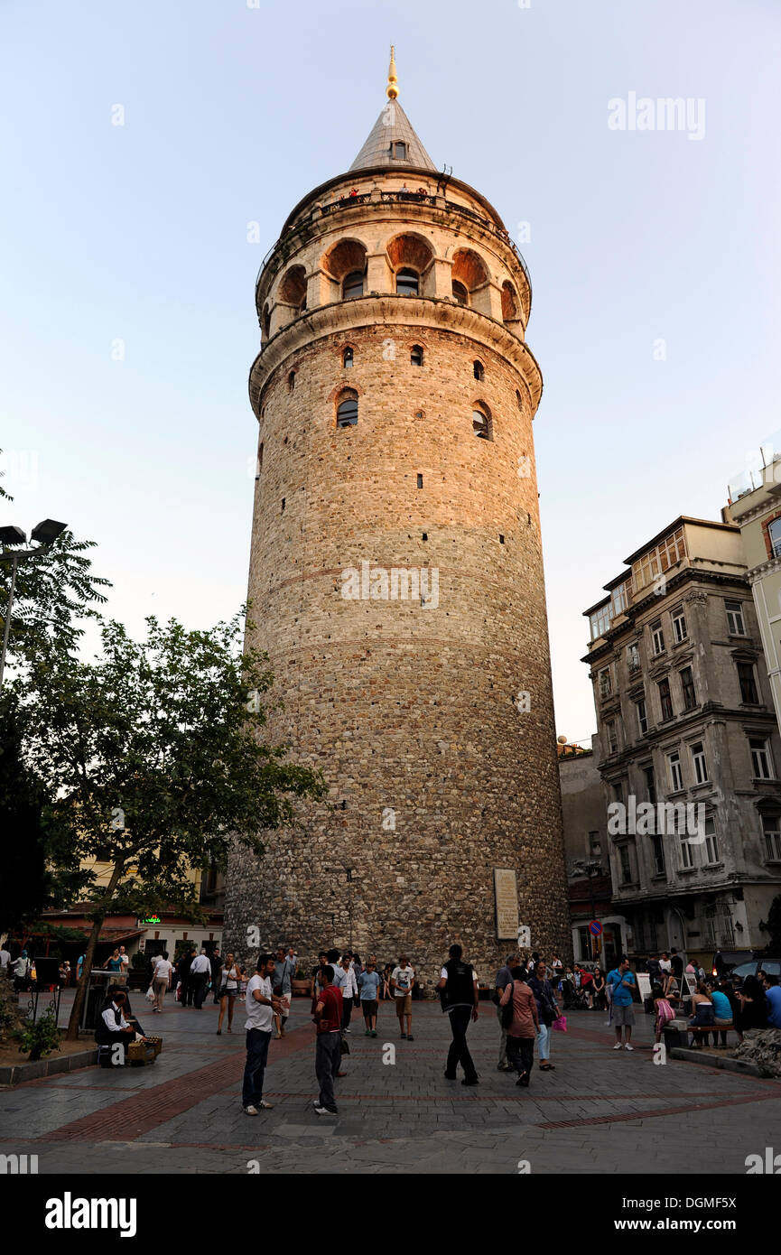 Galata Tower, Galata Kulesi tower, Beyoglu district, Istanbul, Turkey Stock Photo