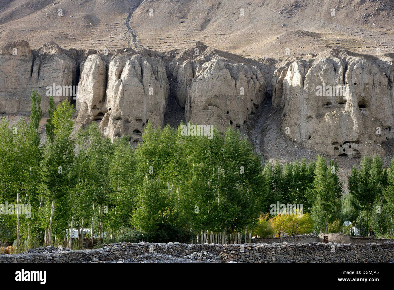 Rocks near Rachiv, Pamir region, Tajikistan, Central Asia Stock Photo