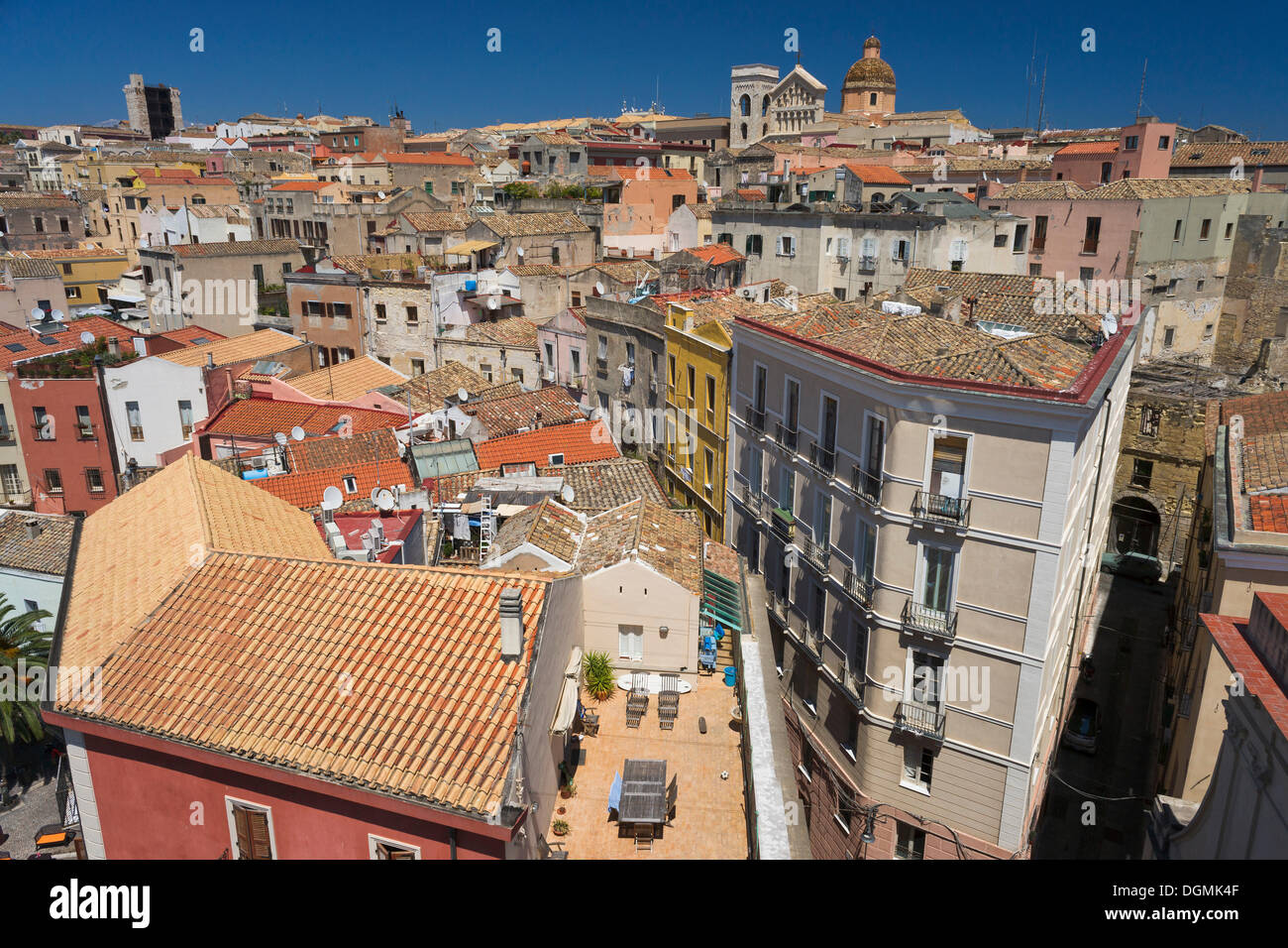 View of the Castello district with the Cathedral of Santa Maria di Castellodes as seen from Torre del Elefante tower, Casteddu Stock Photo