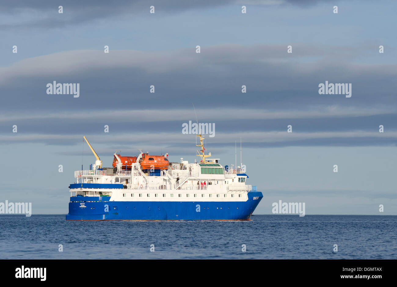 Expedition cruise ship, MS Quest, Spitsbergen Island, Svalbard Archipelago, Svalbard and Jan Mayen, Norway Stock Photo