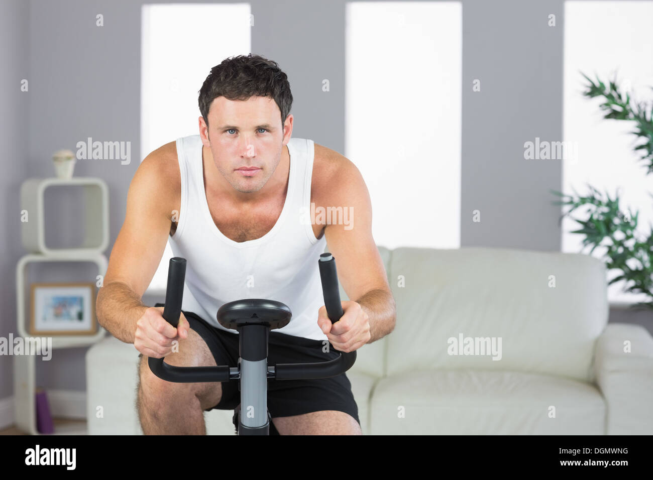 Handsome sporty man hi-res stock photography and images - Alamy