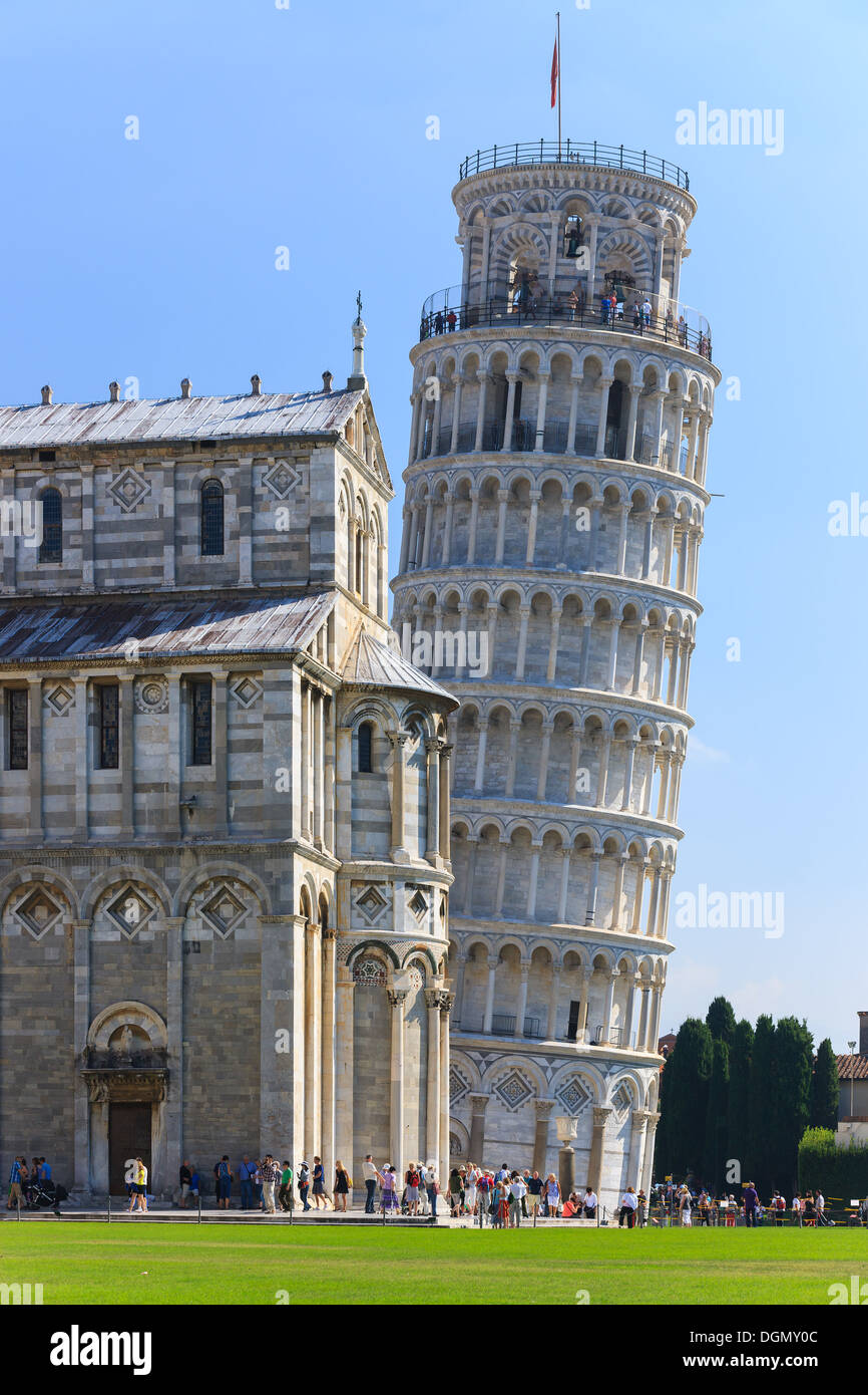 Piazza dei Miracoli with the leaning tower in Pisa, Italy Stock Photo