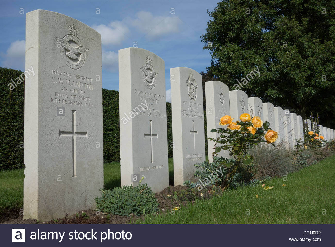 Cwgc Headstones Stock Photos & Cwgc Headstones Stock Images Alamy