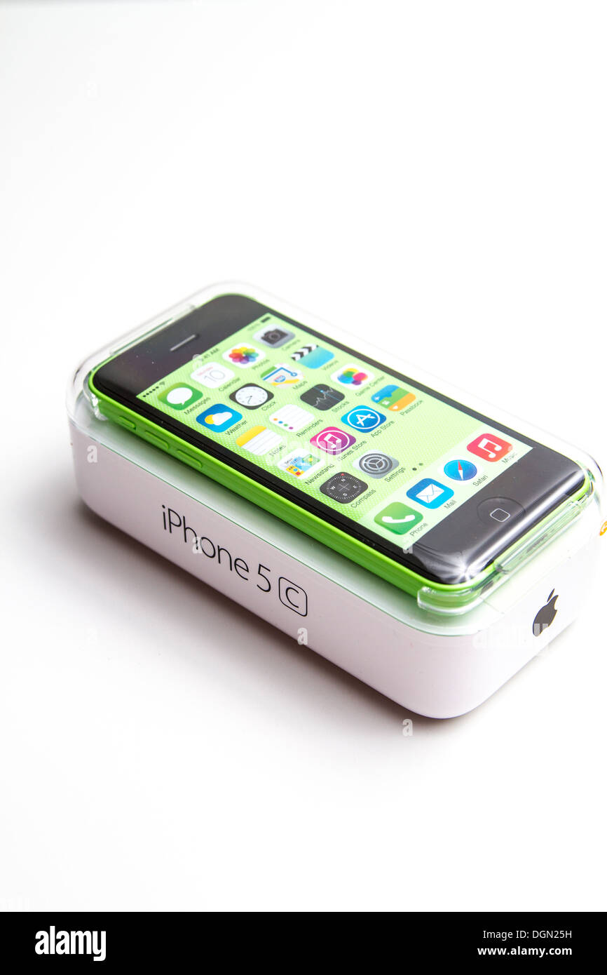 Iphone 5s Box High Resolution Stock Photography And Images Alamy
