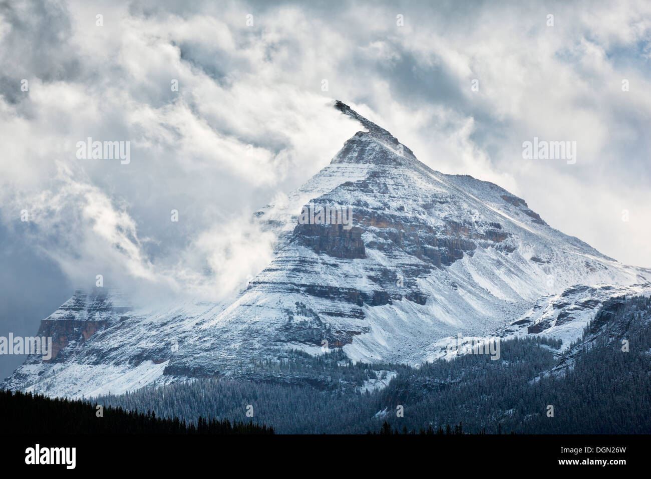 Bow Peak (2868m) in Banff National Park Canadian Rockies Banff National Park Alberta Canada Stock Photo