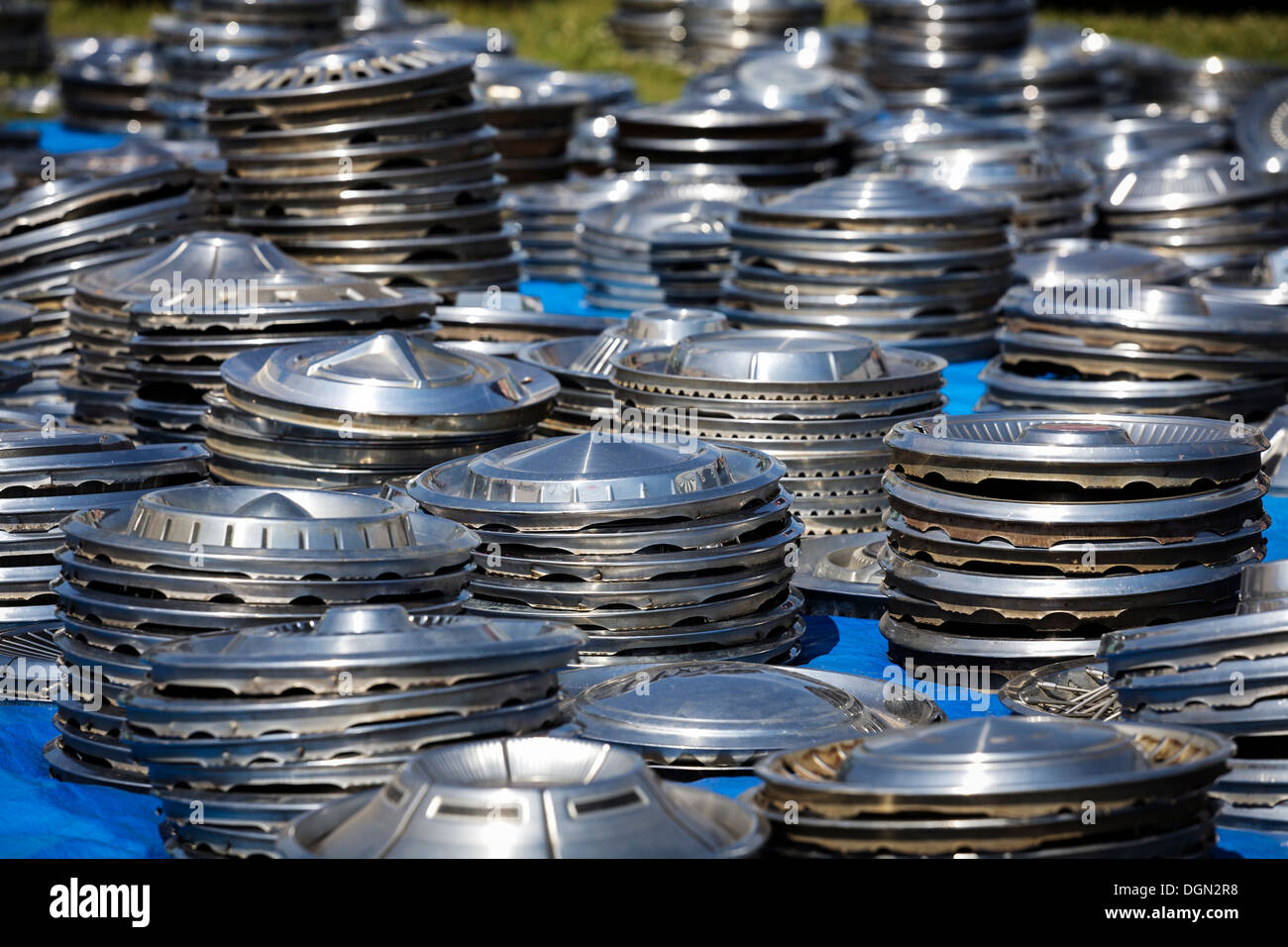 Chapeau de moyeu voiture cassée Photo Stock - Alamy