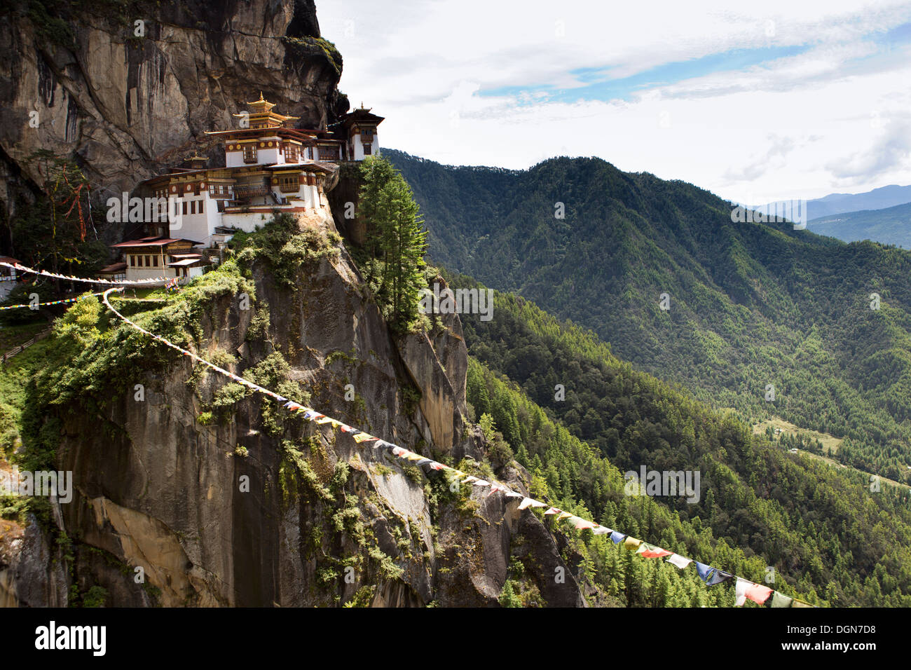 Bhutan, Paro valley, Taktsang Lhakang (Tiger's Nest) monastery clinging to cliffside Stock Photo