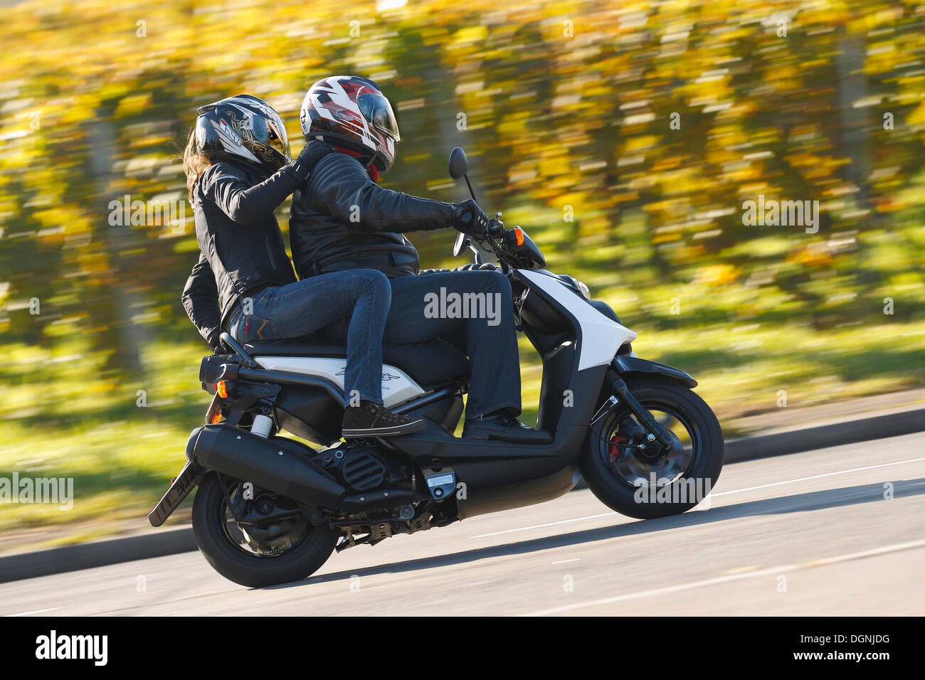 Yamaha BWs 125 motor scooter, driving shot Stock Photo - Alamy