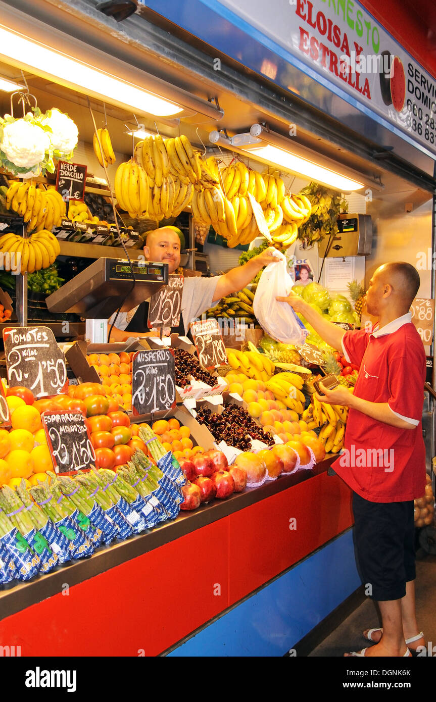 Fruit and vegetable stall in the indoor market, Malaga, Costa del Sol, Malaga Province, Andalusia, Spain, Western Europe. Stock Photo