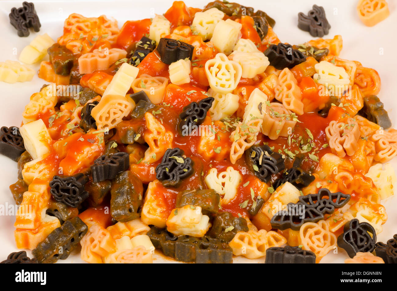 Spooky Pasta A Plate Of Halloween Party Kid Food Stock Photo Alamy