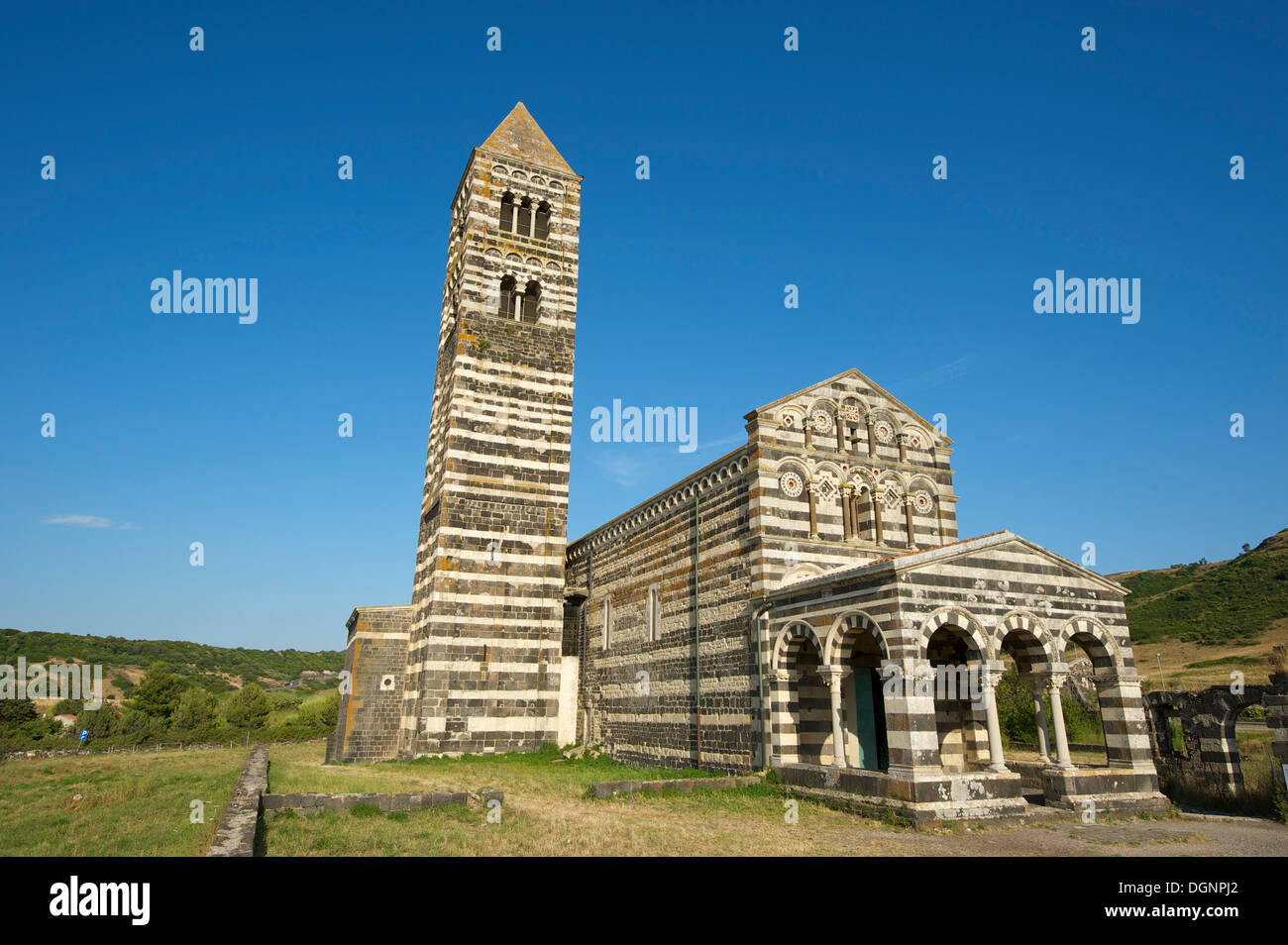 la-basilica-della-santissima-trinita-di-saccargia-basilica-of-the-holy